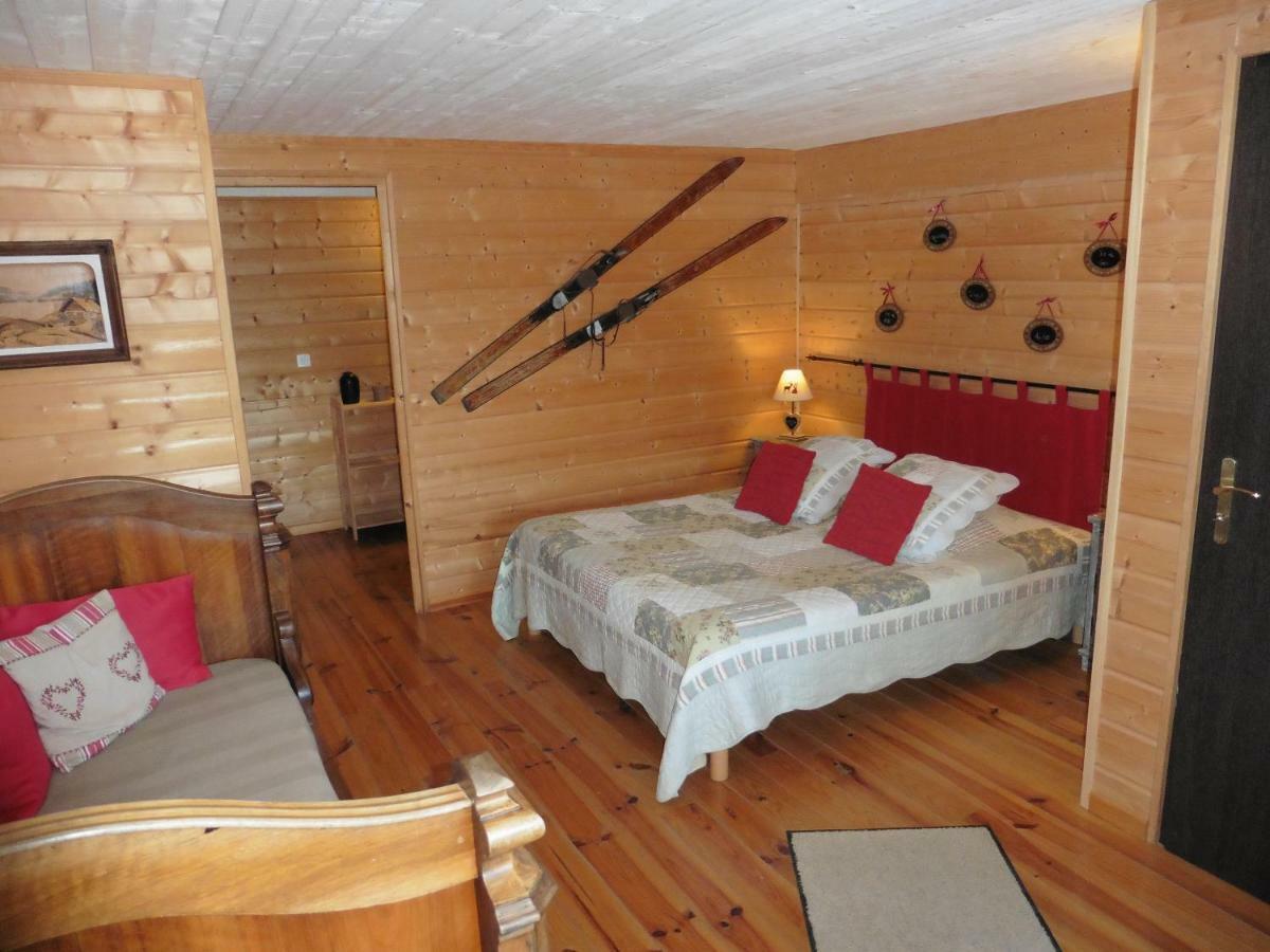 Chalet De Barraou Bed & Breakfast Binos Exterior foto